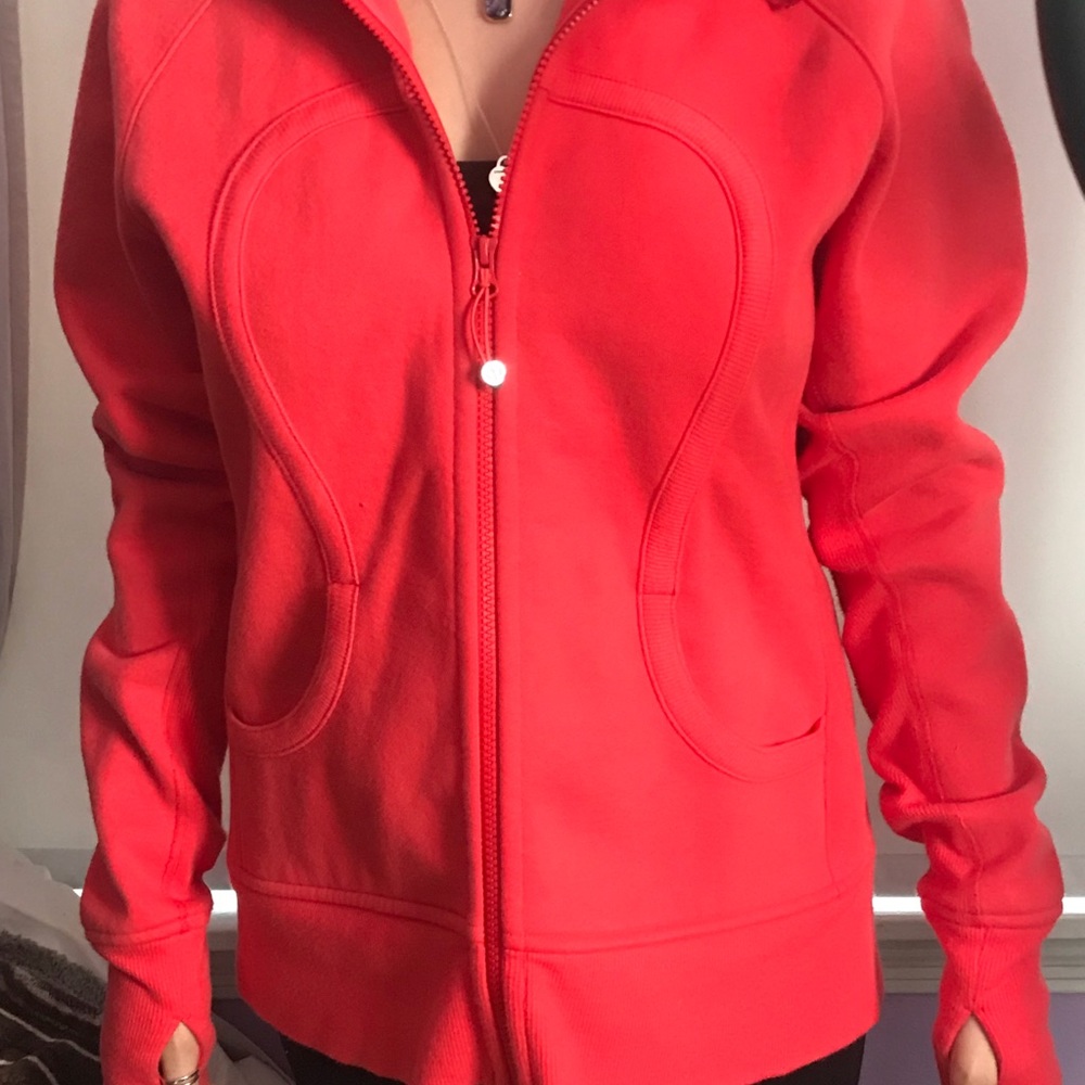 Beautiful brand new lulu lemon jacket